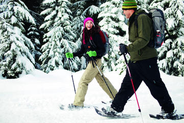 Whistler Snowshoe Tour with Entrance to Squamish Lil'Wat Cultural Centre