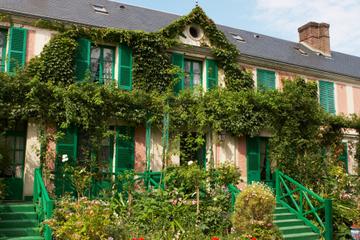 Giverny and Monet's Garden Small Group Day Trip from Paris