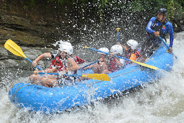 White Water Rafting Naranjo half day tour