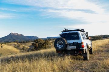 Blue Mountain 4WD Tour Including the Lost City and Capertee Valley