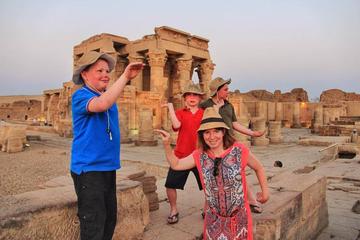full day tour to visit habu temple and the valley of queens and workers