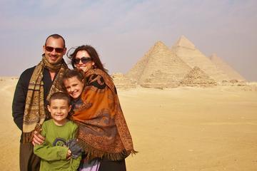 Half-Day Tour to Giza Pyramids: Camel Ride Included