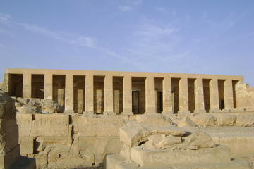 private day tour to Edfu and Kom Ombo temples from luxor