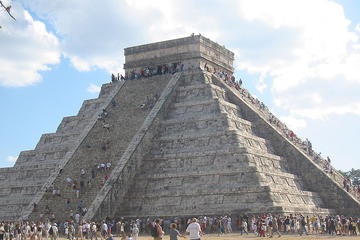 Chichen Itza Tour with Cenote Swim from Cancun