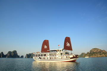 Overnight Halong Cruise with Oceanview Cabin on Halong Glory Including Hanoi Transfer