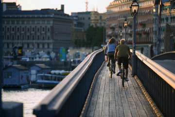 Private 3h Bike Tour: Best of Stockholm City and the National City Park