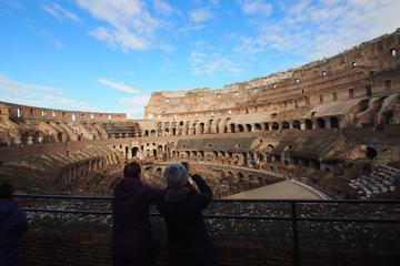 Colosseum Underground Tour with Arena Floor, Upper level, Roman Forum and Palatine Hill