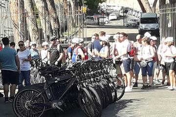 Guided Bike Tour of Rome Historical City Center