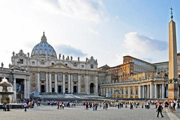 Guided Skip-the-Line Group Tour of the Vatican Museum and Sistine Chapel with Free Access to Saint Peter's Basilica