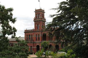 Melbourne City Tour: Lifestyle of the Rich and Famous