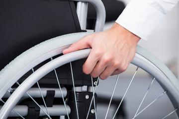 Wheelchair Accessible Transfer From-To Airport