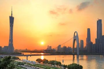 Walking Tour and River Cruise of Guangzhou