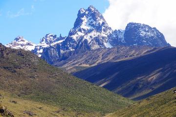 5-Day Hiking Mount Kenya Via Chogoria Route From Nairobi
