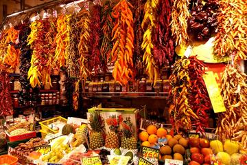 Gothic Quarter and Sagrada Familia Private Guided Tour in Barcelona