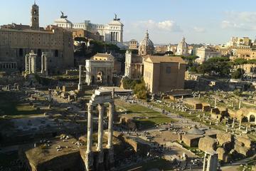Small Group Colosseum Tour with 3D Virtual Reality