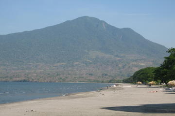 Hike Maderas Volcano in Ometepe Island