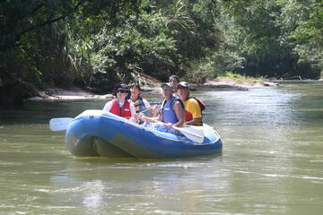 Safari Float by Inflatable Raft in Peñas Blancas River