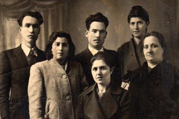 Day Trip from Rome: Ancestors Tour - Discovering Your Italian Family History