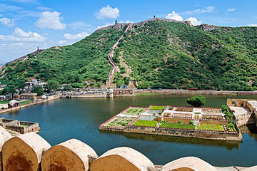 8-Day Golden Triangle Tour with Royal Rajasthan