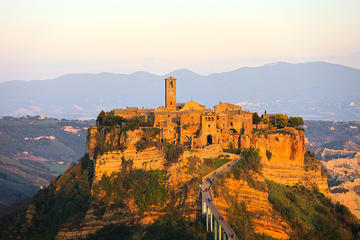 Orvieto Civita di Bagnoregio Pitigliano -Little Jerusalem- PRIVATE TOUR from Florence
