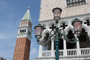 Historical Tour of Saint Mark's and Gondola Ride with Optional Glass Craftsman at work