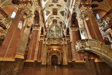 2-Day Krakow Combo: In the Footsteps of John Paul II, Pieskowa Skala Castle and Czestochowa Private Tour Including the Black Madonna