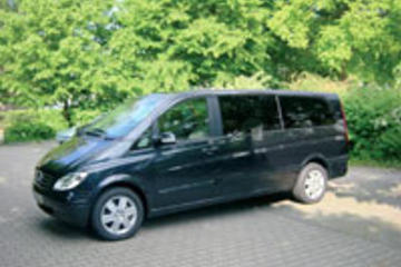 Berlin Airport Private Arrival Transfer