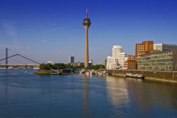 Private Arrival Transfer: Dusseldorf Train Station