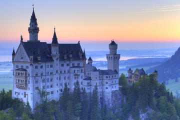 Private Tour: Royal Castles of Neuschwanstein and Hohenschwangau from Munich