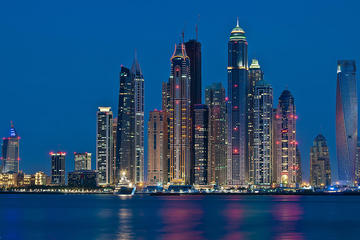 Panoramic Tour of Iconic Attractions of Modern Dubai