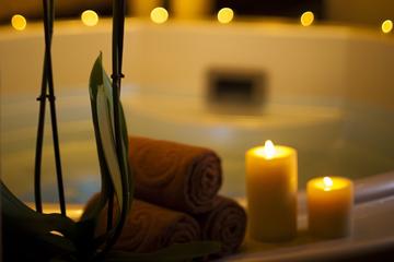 Viator Exclusive: Desert Sunrise and Spa Experience From Dubai