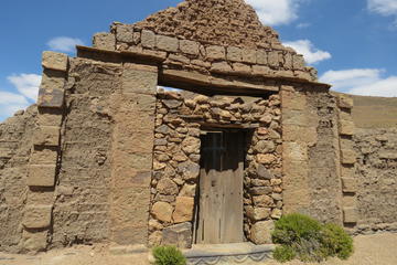 Full-Day Private Archaeological Ruins of Portugalete Tour from Uyuni