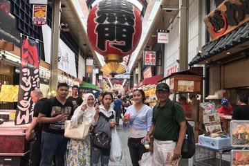 Muslim-Friendly Walking Tour of Osaka with Halal Lunch