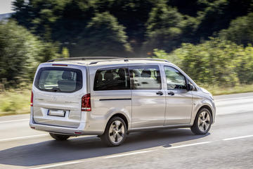Private Departure Transfer: Casablanca Hotel to Casablanca Airport