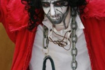 Animated Crime Walking Tour in Old Quebec