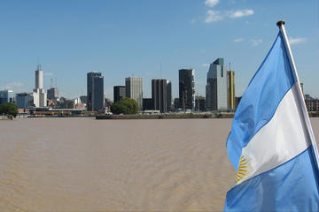 Buenos Aires Sightseeing Tour and Navigation by Río de la Plata