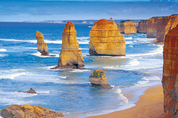 4-Day Melbourne Tour: City Sightseeing, Great Ocean Road and Phillip Island