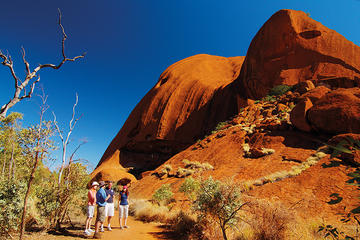 Uluru, Kata Tjuta and Sounds of Silence Dinner in 3 Days