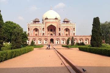 Full Day Private Guided Tour Of Old and New Delhi with Lunch