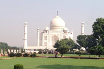 Private Transfer From Agra to New Delhi