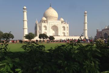 Private Transfer from Jaipur to Delhi Inlcuding Tajmahal Visit
