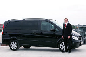 Istanbul Sabiha Gokcen Airport Transfer by Private Mercedes Minivan