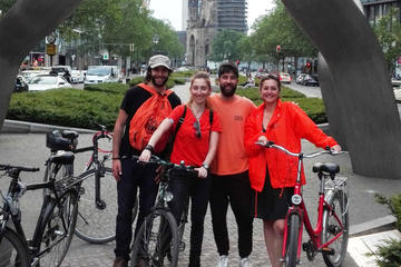 3- or 4- Hour Berlin City Bike Tour with Spanish-Speaking Guide