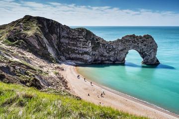Jurassic Coast Private Tour from Dorset Including Lulworth Cove Durdle Door and Corfe Castle