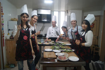 Vegetarian Cooking Class and Wet Market Visit