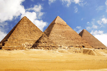 Memphis Sakkara and Giza Pyramids day tour