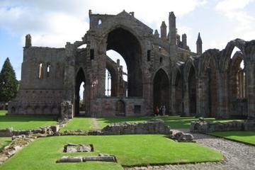 Da Vinci Code and Scottish Borders Small Group Day Trip from Edinburgh