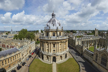 Oxford and Cotswolds Full-Day Small-Group Tour from London