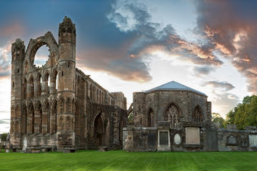 Speyside Whisky and Moray Firth Coast Day Tour from Inverness