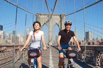 Shared Brooklyn Bridge Guided Bicycle Tour for Small Group